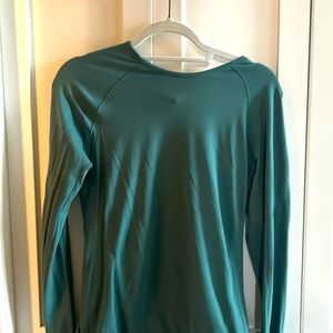 Athleta Girl Long Sleeve XXL/16